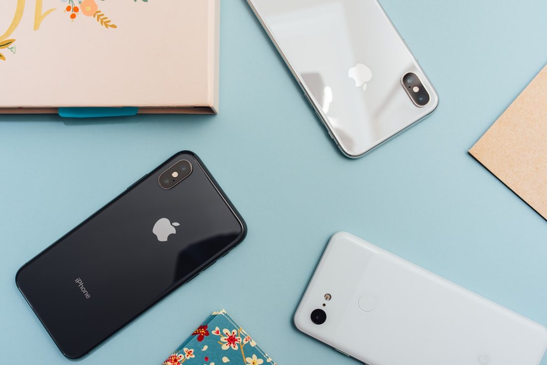 乐竞体育 APP 赛程与阵容界面示意